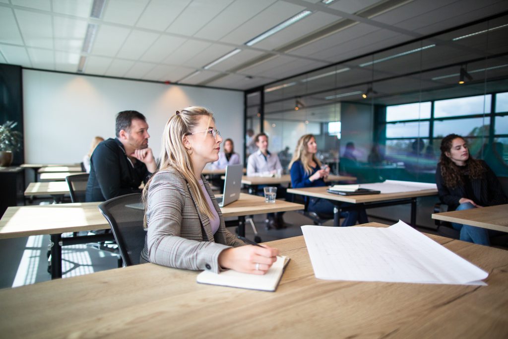 Arbeidsvoorwaarden verkorte opleiding wmo consulent